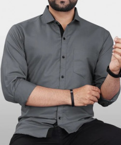 AASTAH WORLD Men Solid Casual Grey Shirt