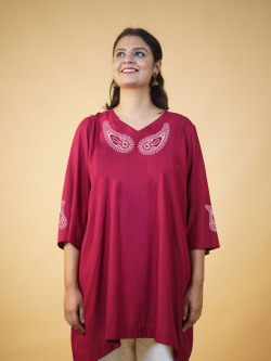 LetsDressUp Paisley Printed V-Neck Kurti