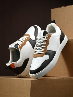 The Roadster Lifestyle Co. Men Comfort Insole Sneakers