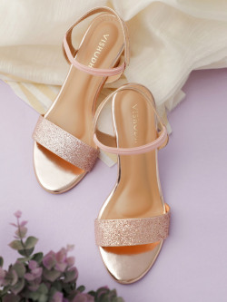 Vishudh Women Sandals