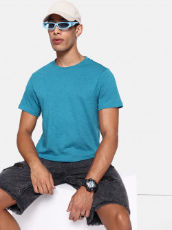 The Roadster Life Co. Round Neck T-shirt