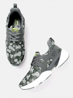 Slazenger Men Camouflage Print Woven Design Running Shoes