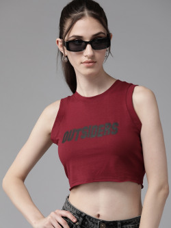 The Roadster Lifestyle Co. Typography Printed Crop T-shirt