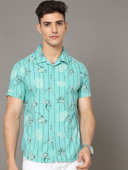 HERE&NOW Green Floral Printed Spread Collar Slim Fit Cotton Casual Shirt