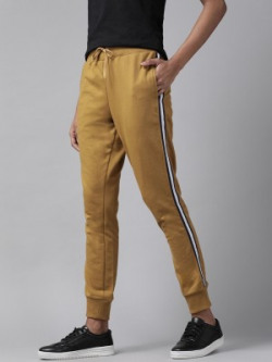 Roadster Regular Fit Women Yellow Trousers
