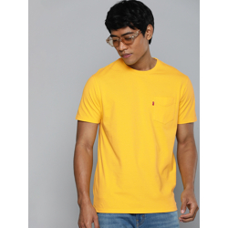 Levis Pure Cotton Pockets Slim Fit T-shirt