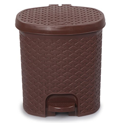 CELLO Classic Plastic Pedal 12 Liters, DustBin with Lid Plastic Garbage Waste Pedal Bin with Inner Bucket for Kitchen/Home/Office/Bathroom (Strong and durable Body)-Brown