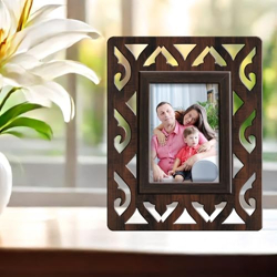 Amazon Brand - Solimo Decoralicious Table Top Photo Frame | Plexi Glass | Frame for Home and Office Decoration | 4x6 Inches (Walnut)