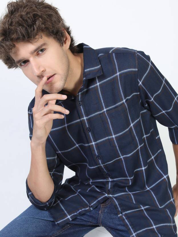 Men Slim Fit Checkered Cut Away Collar Casual Shirt
