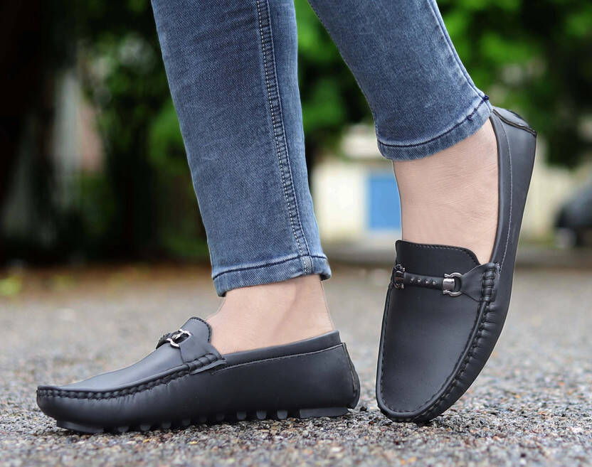 Men's Comfortable Lightweight Fashionable Outdoor Slip On Casual Moccasins Loafers For Men(Black , 7)