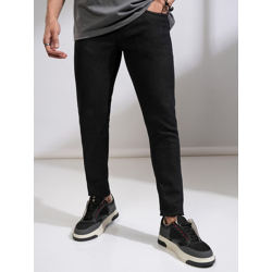 Men Tapered Fit Stretchable Jeans