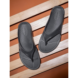 Red Tape Men Slip-Resistance Rubber Sliders