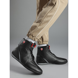 Men Textured Mid-Top Driving Shoes