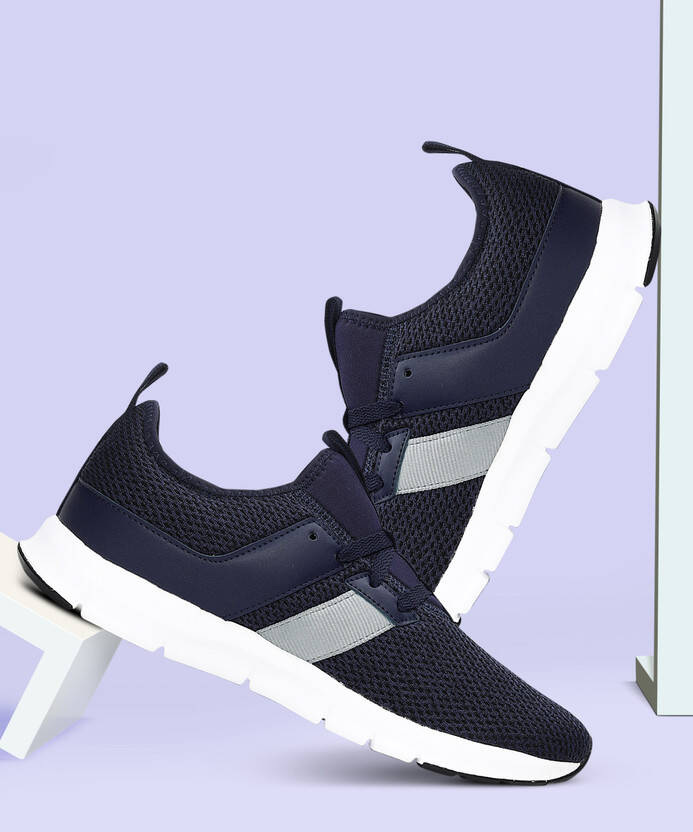 PUMA Flex Hype IDP Walking Shoes For Men(Blue , 8)