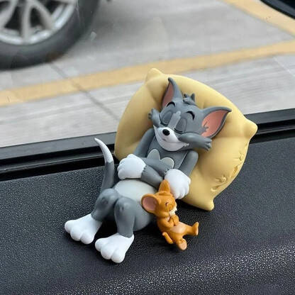 LAVITRA Car Dashboard Tom & Jerry Cute Sleeping Car Interior Accessory Decorative Showpiece - 5 cm(Plastic, Multicolor)