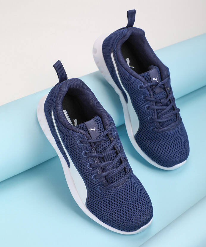 PUMA Dwane IDP Sneakers For Men(Blue, White , 6)