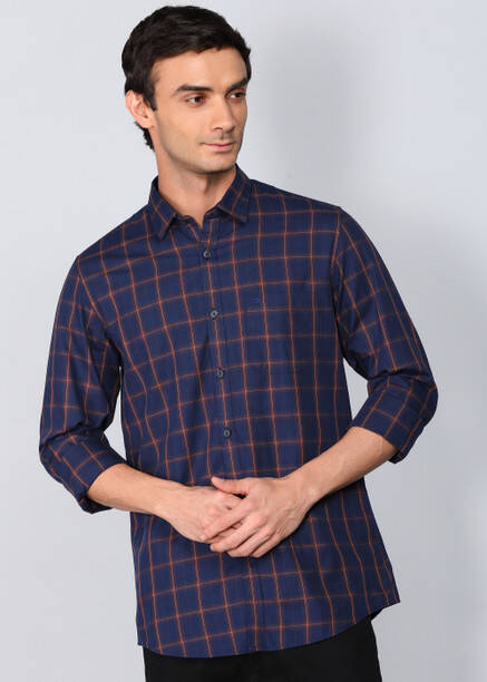 PETER ENGLAND Men Regular Fit Checkered Casual Shirt