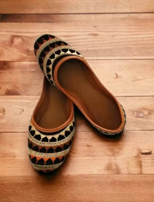faishstar Women Bellies Sandal(Multicolor , 6)
