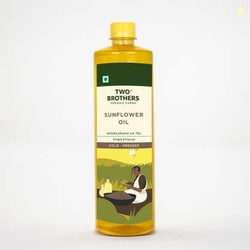 Two Brothers Organic Farms Sunflower Oil Cold-Pressed Plastic Bottle Sunflower Oil Plastic Bottle(1 L)