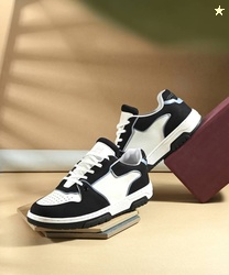 HRX by Hrithik Roshan Sneakers For Men(White , 10)