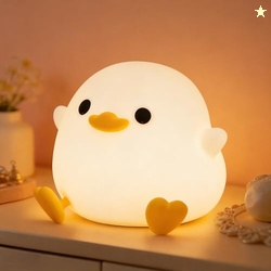 FAMIDUO Children's Night Lights for Babies, Cute Duck Silicone Bedside Lamp, Adjustable Brightness, USB Rechargeable Light, Bedroom Decorations, Birthday and Christmas Gifts for Boy/Girls