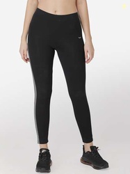 Red Tape Women Solid Sports Tights