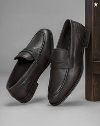 RED TAPE Men Casual Shoes with Genuine Leather Upper