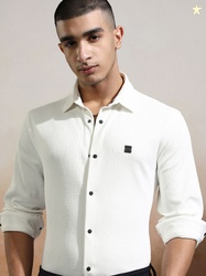 HIGHLANDER Men Slim Fit Opaque Casual Shirt