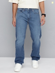 Levis Men 505 Straight Fit Light Fade Stretchable Jeans