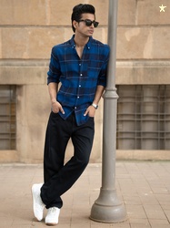 Powerlook Men Buffalo Checked Spread Collar Casual Shirt