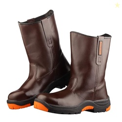 BLACK+DECKER Grain Leather Safety Boot for Men | Double Density | Fibe