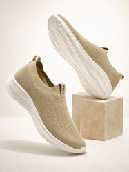 HRX by Hrithik Roshan Men Textured Sneakers