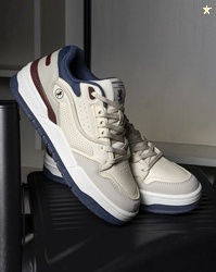 RED TAPE Women Colourblock Lace-Up Sneakers