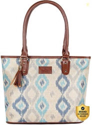 The CLOWNFISH White Women Shoulder Bag Percy Printed Handicraft H...mo