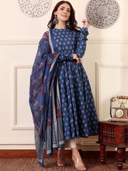 ARADHNA Women Ethnic Motifs Printed Panelled Kurta with Trousers & Wit
