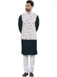 SOJANYA (Since 1958 Men's Pure Cotton Kurta and White Pyjama with Prin