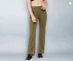 Clovia Women's Regular Fit Mid Rise Pants