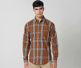 Mens Green Full Sleeve Cotton Fitted Shirt (UDSHTFX0326_Green_)